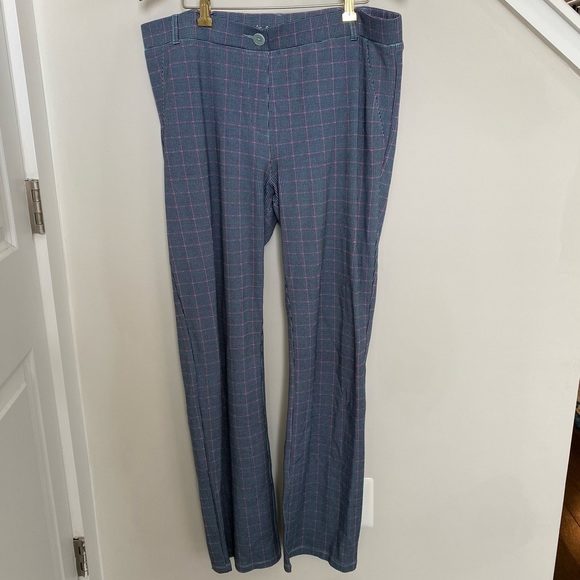 Betabrand Pants - Betabrand Black and Pink Straight Leg Pants